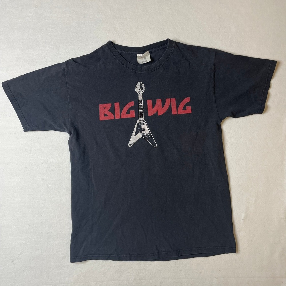 Big Wig Band T-Shirt Mens‎ Medium Black Guitar Graphic Rock Music Fearless